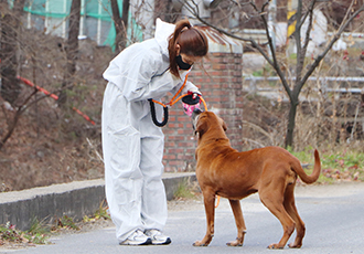 바잇미 직원들과 신세경 배우가 봉사활동을 와주셨습니다!